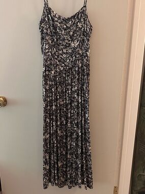 Women's Sozy Floral Graphite Midi Dress - made in the USA soft and cozy